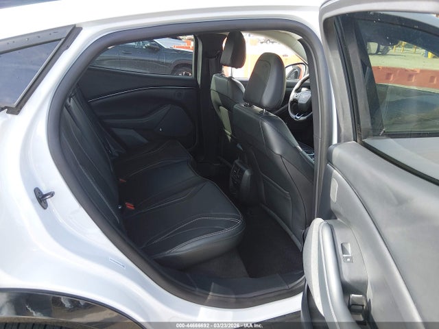2021 FORD MUSTANG MACH-E 3FMTK3SU8MMA03249 Photo 7