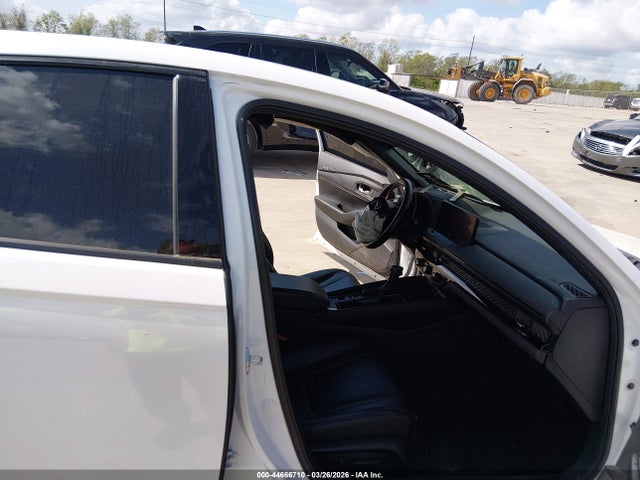 1HGCY2F77PA070705 Honda Accord Hybrid Sport-l