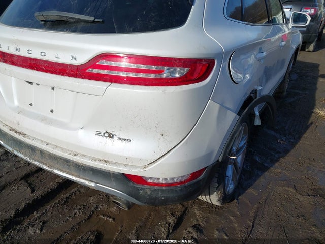 Продажа на аукционе авто 2018 Lincoln Mkc Reserve, vin: 5LMCJ3D91JUL21858, номер лота: 44666720