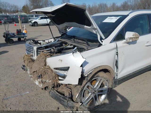 Продажа на аукционе авто 2018 Lincoln Mkc Reserve, vin: 5LMCJ3D91JUL21858, номер лота: 44666720