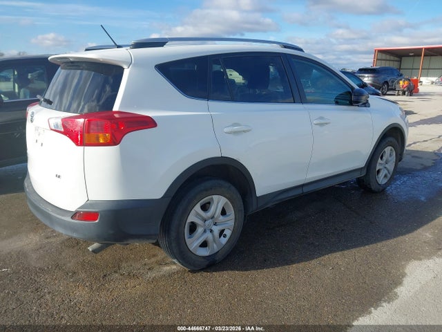 2014 Toyota Rav4 Le მანქანა იყიდება აუქციონზე, vin: JTMZFREV2EJ018970, აუქციონის ნომერი: 44666747