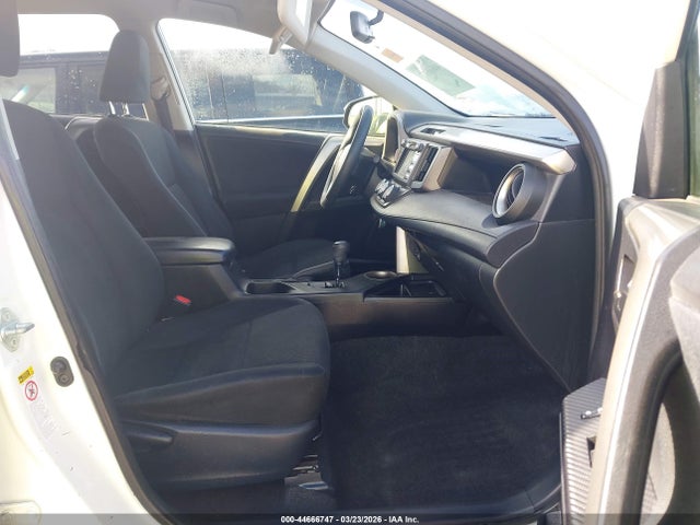 2014 Toyota Rav4 Le მანქანა იყიდება აუქციონზე, vin: JTMZFREV2EJ018970, აუქციონის ნომერი: 44666747