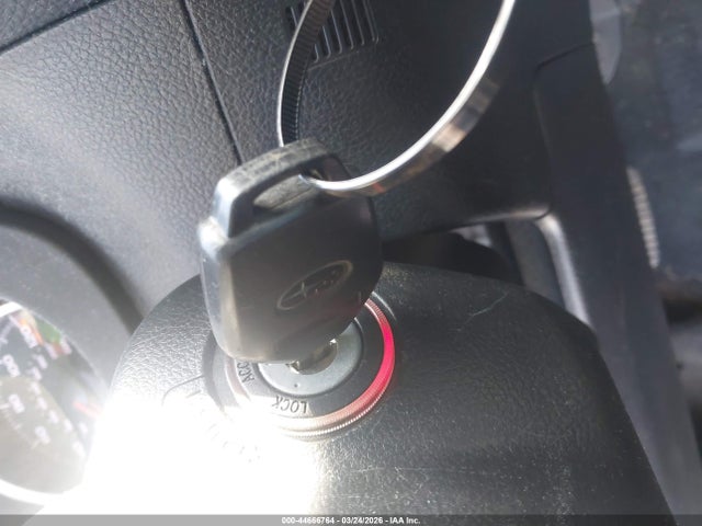 44666764 :رقم المزاد ، JF2GPACCXE8229639 vin ، 2014 Subaru Xv Crosstrek 2.0i Premium مزاد بيع