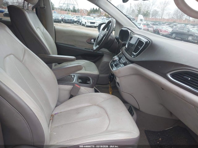 Aukcja sprzedaży 2017 Chrysler Pacifica Touring-l Plus, vin: 2C4RC1EG9HR611527, numer aukcji: 44666770