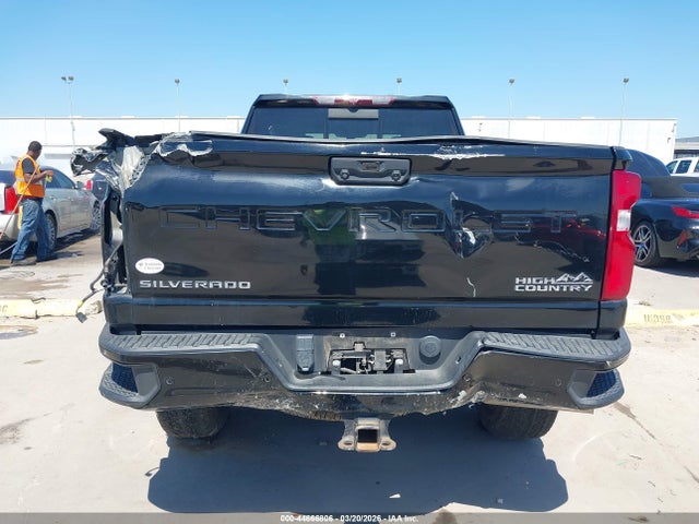 44666806 :رقم المزاد ، 2GC4YREY3N1223075 vin ، 2022 Chevrolet Silverado 2500hd 4wd  Standard Bed High Country مزاد بيع