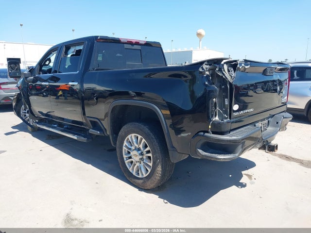 44666806 :رقم المزاد ، 2GC4YREY3N1223075 vin ، 2022 Chevrolet Silverado 2500hd 4wd  Standard Bed High Country مزاد بيع