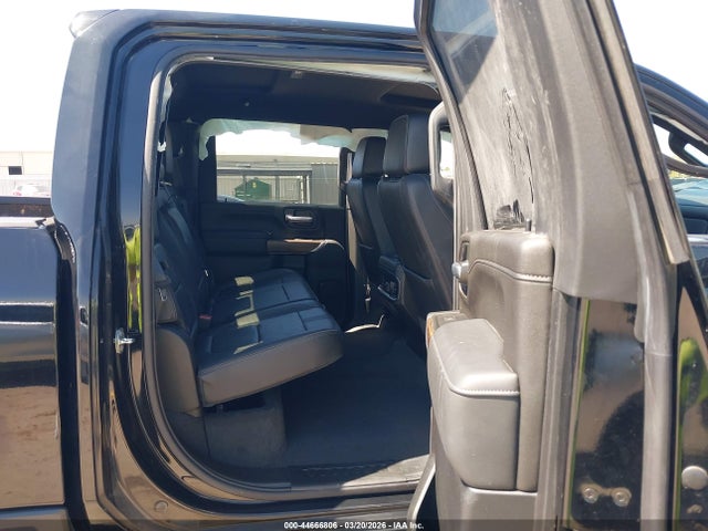 44666806 :رقم المزاد ، 2GC4YREY3N1223075 vin ، 2022 Chevrolet Silverado 2500hd 4wd  Standard Bed High Country مزاد بيع