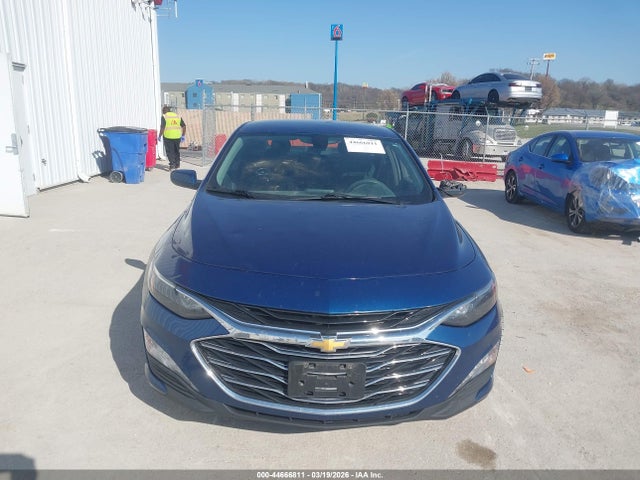 2019 Chevrolet Malibu Lt მანქანა იყიდება აუქციონზე, vin: 1G1ZD5ST5KF137556, აუქციონის ნომერი: 44666811