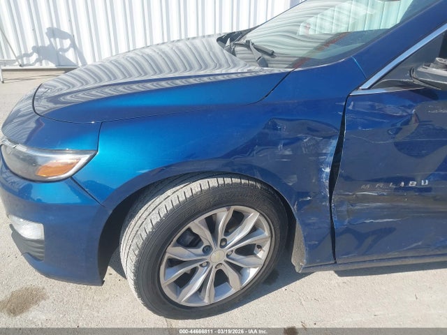 2019 Chevrolet Malibu Lt მანქანა იყიდება აუქციონზე, vin: 1G1ZD5ST5KF137556, აუქციონის ნომერი: 44666811