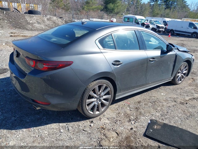 Продажа на аукционе авто 2019 Mazda Mazda3 Premium Package, vin: JM1BPBEM0K1123600, номер лота: 44666817