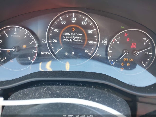 Продажа на аукционе авто 2019 Mazda Mazda3 Premium Package, vin: JM1BPBEM0K1123600, номер лота: 44666817
