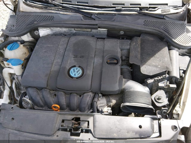 Продажа на аукционе авто 2012 Volkswagen Beetle 2.5l, vin: 3VWJP7AT8CM662876, номер лота: 44666821