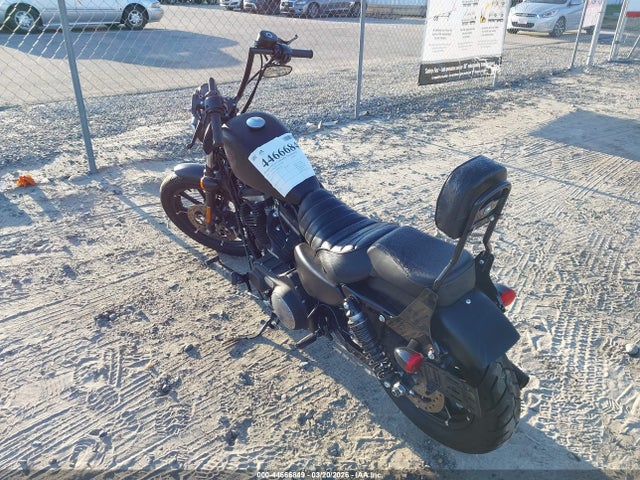 2022 HARLEY-DAVIDSON XL883 1HD4LE216NB415541 Photo 2