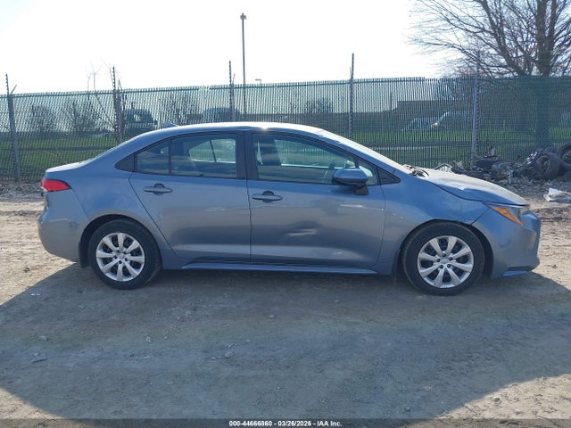 Toyota COROLLA LE 2021 5YFEPMAE0MP174200 Image 12