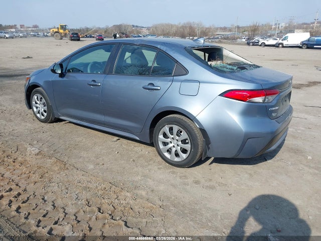 Toyota COROLLA LE 2021 5YFEPMAE0MP174200 Image 3