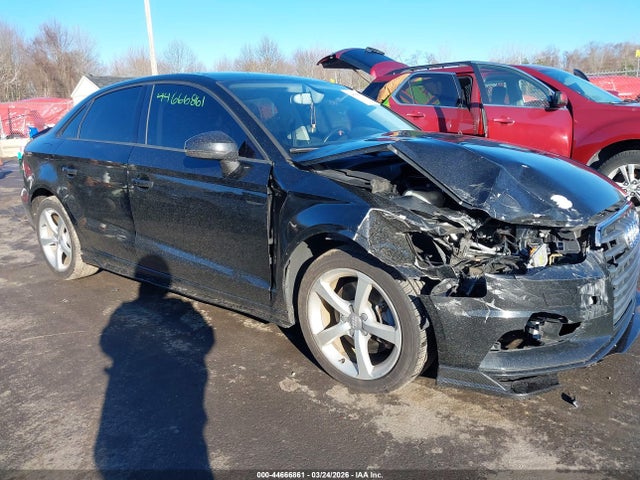 2015 AUDI A3 WAUBFGFFXF1011812 Photo 0