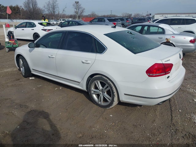 Продаж на аукціоні авто 2013 Volkswagen Passat 3.6l V6 Sel Premium, vin: 1VWCM7A31DC034730, номер лоту: 44666886
