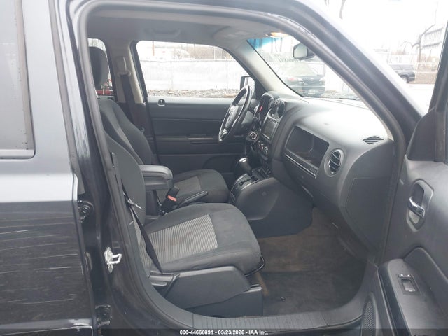 44666891 :رقم المزاد ، 1C4NJPFB9FD350619 vin ، 2015 Jeep Patriot Latitude مزاد بيع