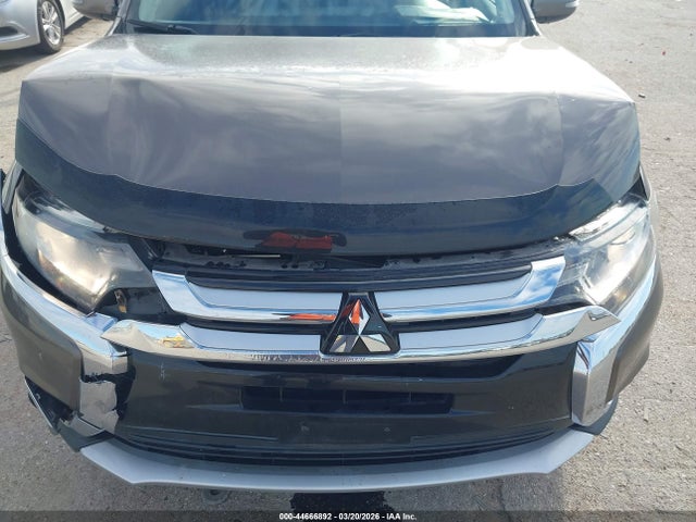 2016 MITSUBISHI OUTLANDER JA4AD3A39GZ010996 Photo 5