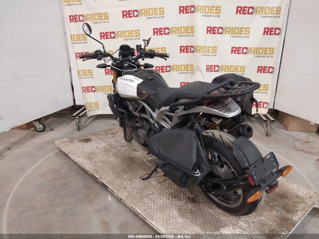 Aukcja sprzedaży 2023 Indian Motorcycle Co. Ftr R Carbon, vin: 56KRZR224P3010131, numer aukcji: 44666900