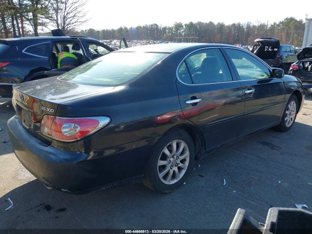 2002 LEXUS ES 300 JTHBF30G725033071 Photo 3