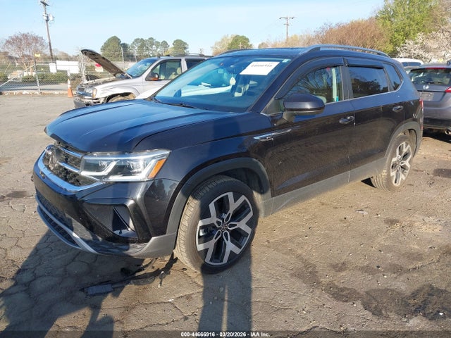 Продаж на аукціоні авто 2022 Volkswagen Taos 1.5t Sel, vin: 3VV2X7B23NM049825, номер лоту: 44666916