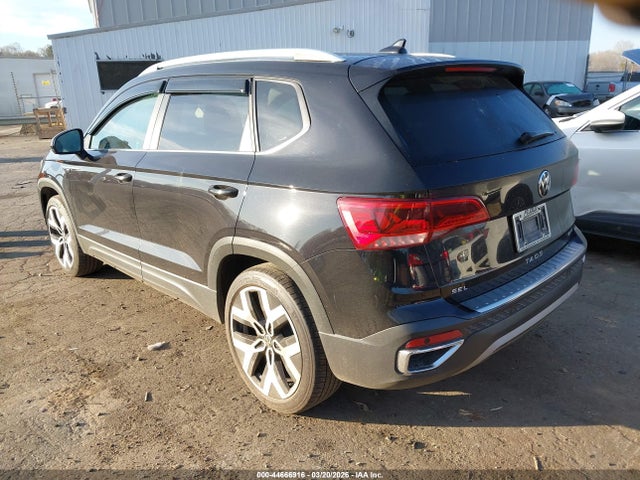 Продаж на аукціоні авто 2022 Volkswagen Taos 1.5t Sel, vin: 3VV2X7B23NM049825, номер лоту: 44666916