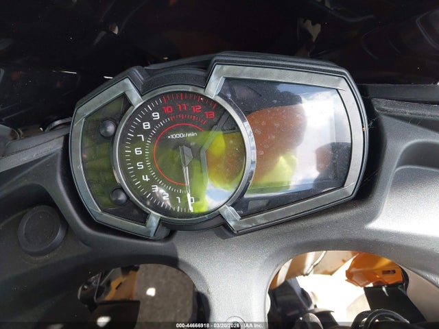 Kawasaki Ex650 F 2019 JKAEXEK11KDA34316 Image 7