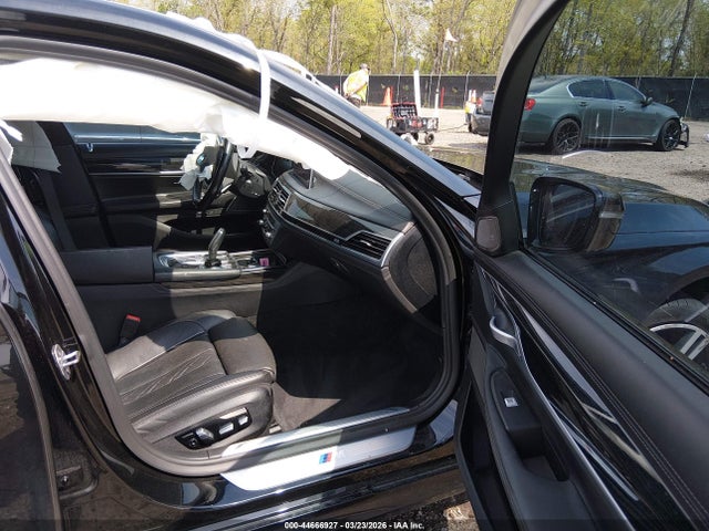 2019 Bmw 740i მანქანა იყიდება აუქციონზე, vin: WBA7E2C59KB217490, აუქციონის ნომერი: 44666927