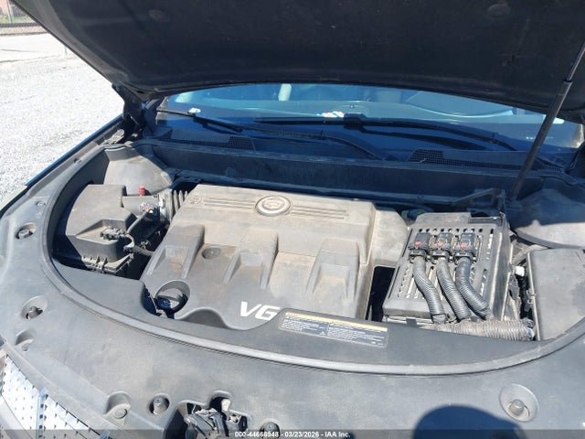 44666948 :رقم المزاد ، 3GYFNFEY0BS577520 vin ، 2011 Cadillac Srx Premium Collection مزاد بيع