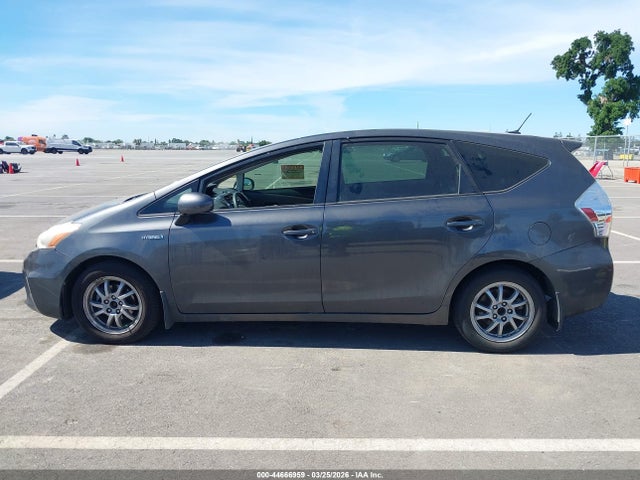 Продаж на аукціоні авто 2013 Toyota Prius V Three, vin: JTDZN3EU1D3260661, номер лоту: 44666959