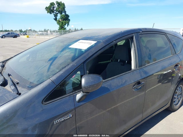 Продаж на аукціоні авто 2013 Toyota Prius V Three, vin: JTDZN3EU1D3260661, номер лоту: 44666959