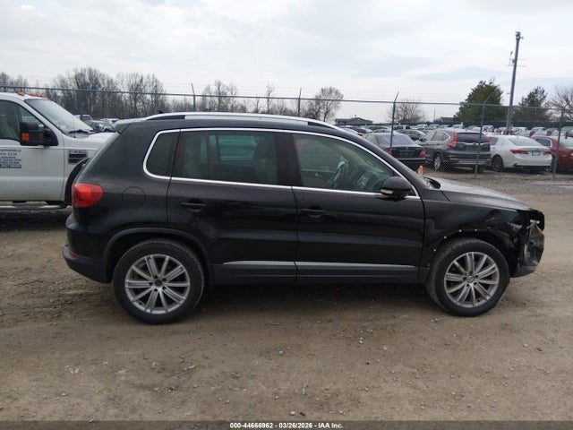 44666962 :رقم المزاد ، WVGAV7AX7CW559407 vin ، 2012 Volkswagen Tiguan Se مزاد بيع