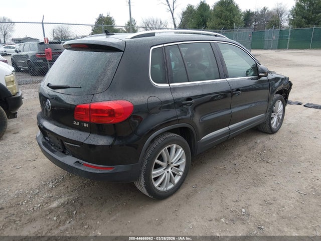 44666962 :رقم المزاد ، WVGAV7AX7CW559407 vin ، 2012 Volkswagen Tiguan Se مزاد بيع