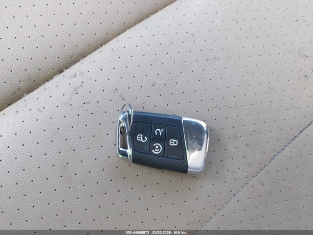 44666972 :رقم المزاد ، 1V2JC2CA0MC230331 vin ، 2021 Volkswagen Atlas Cross Sport 2.0t Se W/technology مزاد بيع