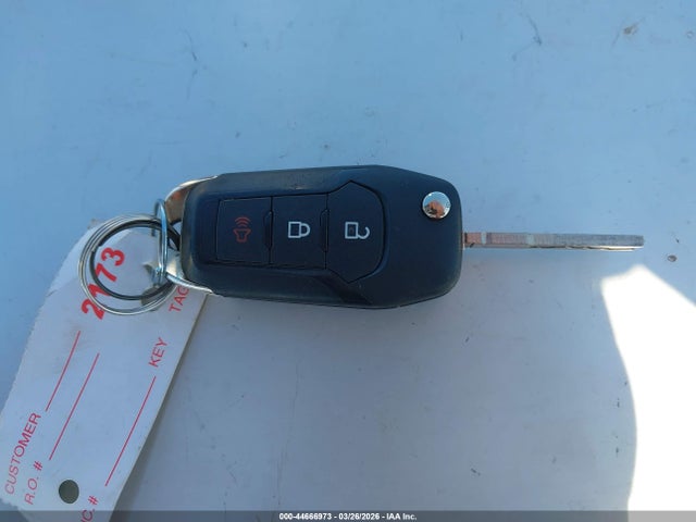 3FTTW8A39SRA78072 Ford Maverick Xl