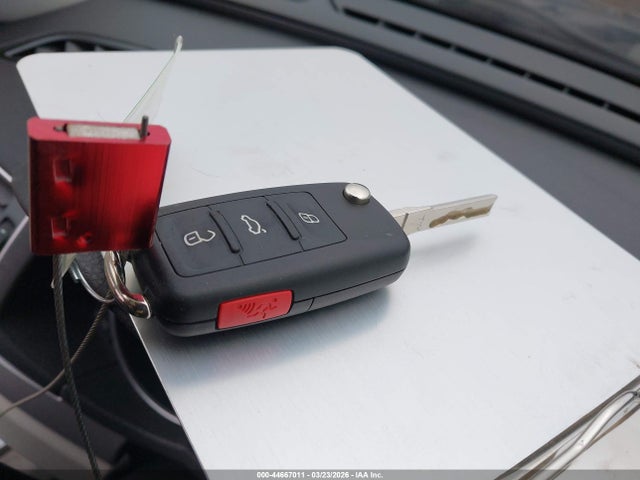 Продаж на аукціоні авто 2019 Volkswagen Passat 2.0t Wolfsburg Edition, vin: 1VWLA7A34KC001923, номер лоту: 44667011