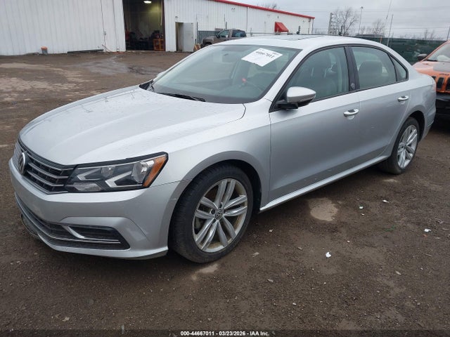 Продаж на аукціоні авто 2019 Volkswagen Passat 2.0t Wolfsburg Edition, vin: 1VWLA7A34KC001923, номер лоту: 44667011