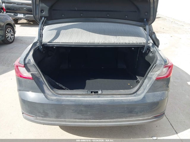 Toyota CAMRY LE 2026 4T1DAACK5TU214346 Image 16