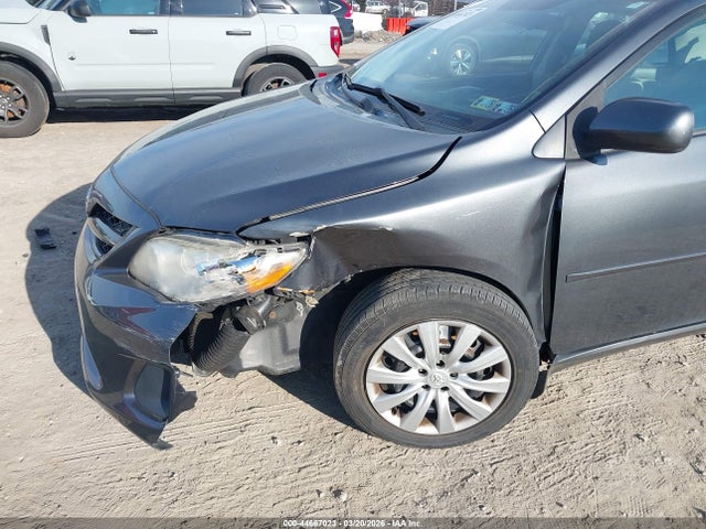 44667023 :رقم المزاد ، 2T1BU4EE4CC801579 vin ، 2012 Toyota Corolla Le مزاد بيع