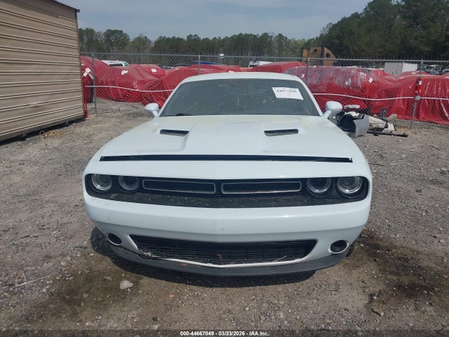 2018 Dodge Challenger Sxt მანქანა იყიდება აუქციონზე, vin: 2C3CDZAG7JH305403, აუქციონის ნომერი: 44667049