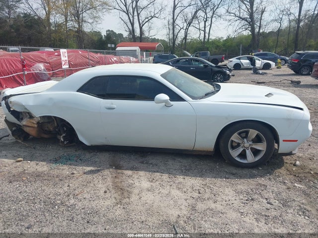 2018 Dodge Challenger Sxt მანქანა იყიდება აუქციონზე, vin: 2C3CDZAG7JH305403, აუქციონის ნომერი: 44667049
