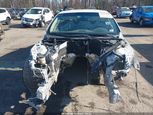 44667069 :رقم المزاد ، JN1CV6FE7EM900739 vin ، 2014 Infiniti Q60 Ipl مزاد بيع