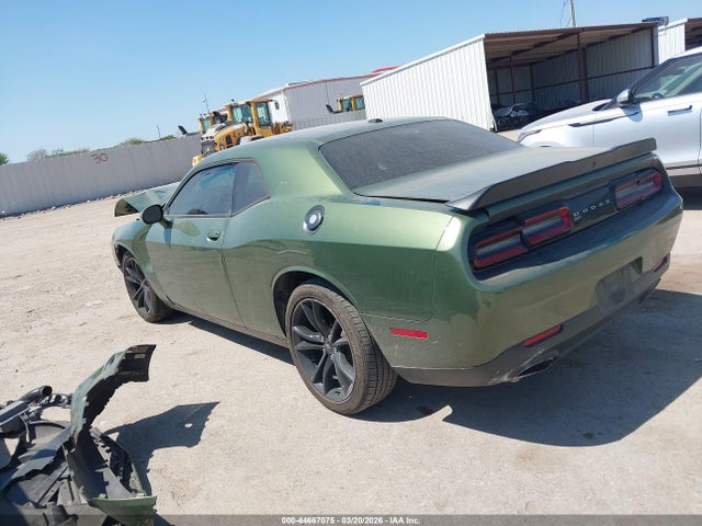44667075 :رقم المزاد ، 2C3CDZAG6JH204563 vin ، 2018 Dodge Challenger Sxt مزاد بيع