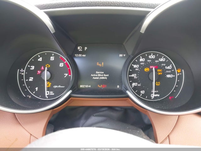 Продажа на аукционе авто 2021 Alfa Romeo Giulia Rwd, vin: ZARFAMAN8M7641814, номер лота: 44667076