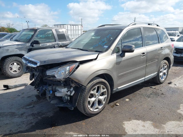 44667079 :رقم المزاد ، JF2SJAWC7HH590208 vin ، 2017 Subaru Forester 2.5i Touring مزاد بيع