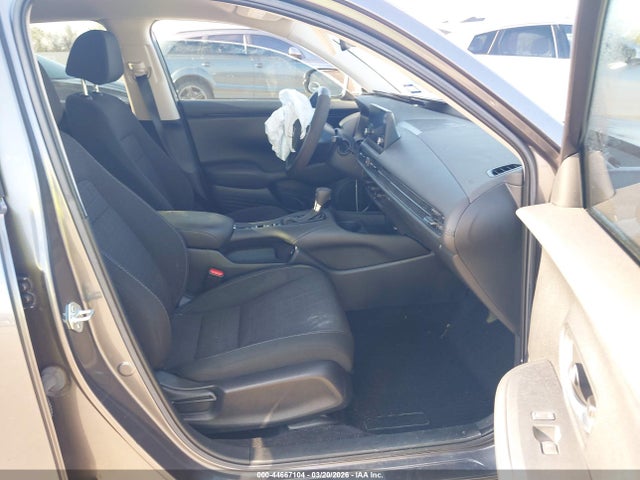3CZRZ1H33RM733584 Honda Hr-v 2wd Lx