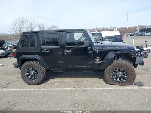 2010 Jeep Wrangler Unlimited Sahara მანქანა იყიდება აუქციონზე, vin: 1J4BA5H14AL220137, აუქციონის ნომერი: 44667108