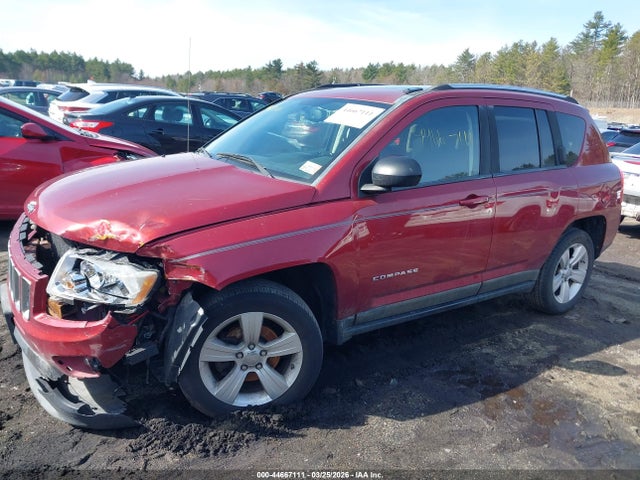 2011 JEEP COMPASS 1J4NF1FB4BD223523 Photo 1