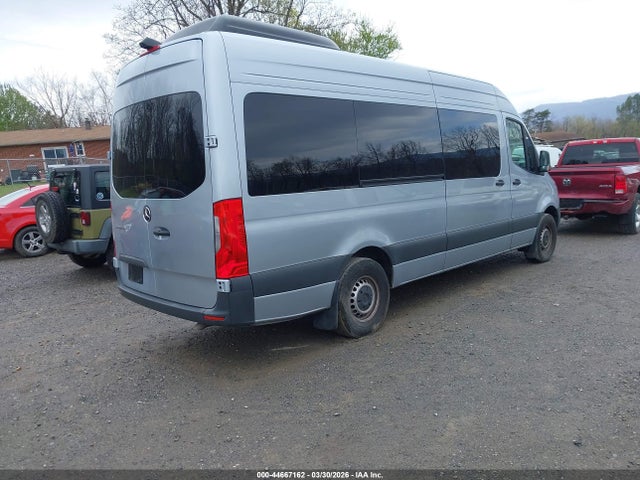 Продажа на аукционе авто 2025 Mercedes-benz Sprinter 2500 High Roof 4-cyl Diesel, vin: W1Z4KGHY7ST213521, номер лота: 44667162